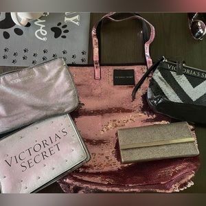 Victoria Secret Bag/Purse BUNDLE 👜 (READ DESCRIPTION FOR TRADE INFO)
